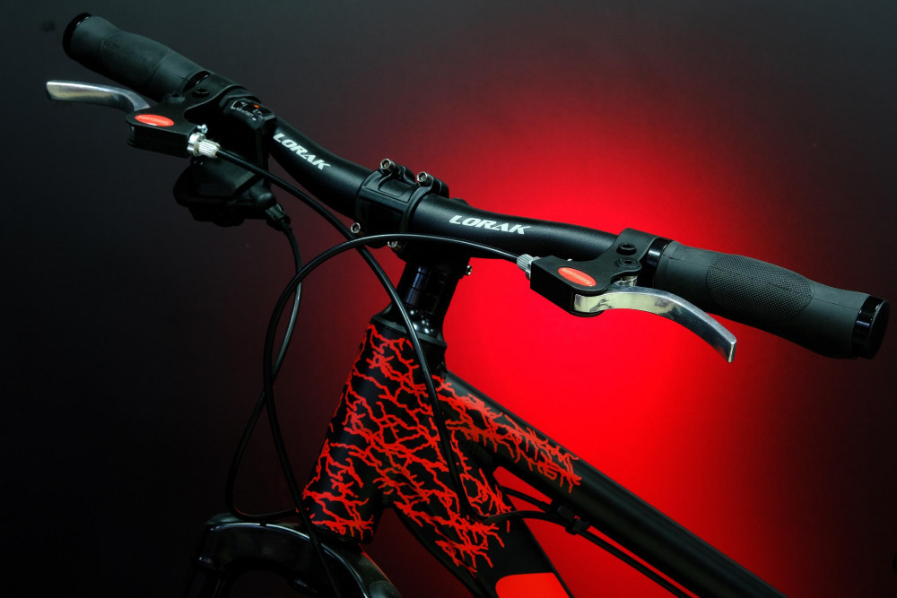 Lorak Shark 24 Black Матовый Чёрный/Красный